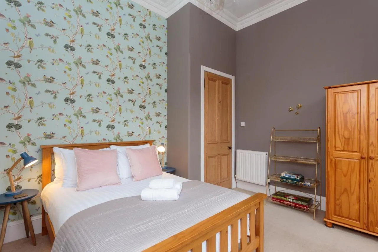 South Learmonth Gardens Apartment Edinburgh