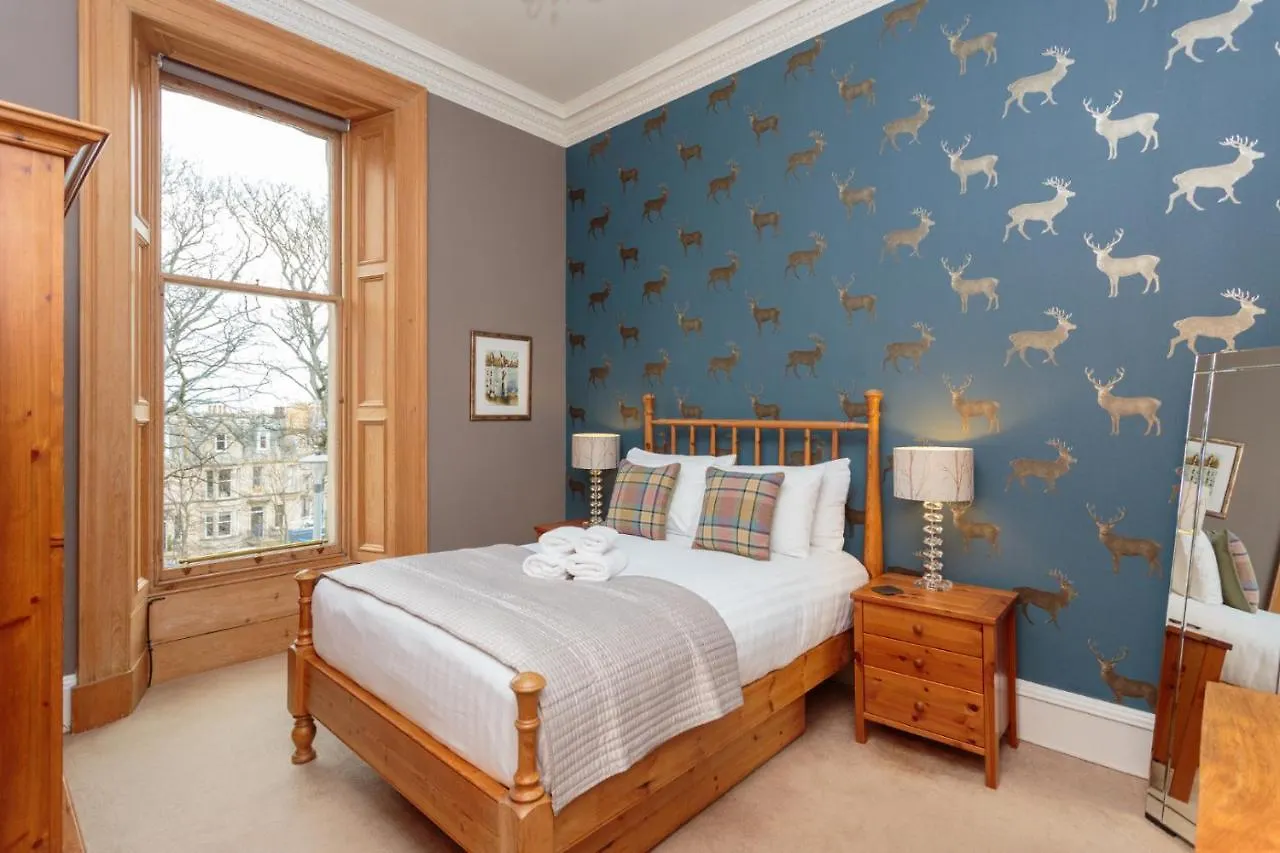 South Learmonth Gardens Apartment Edinburgh 0*,