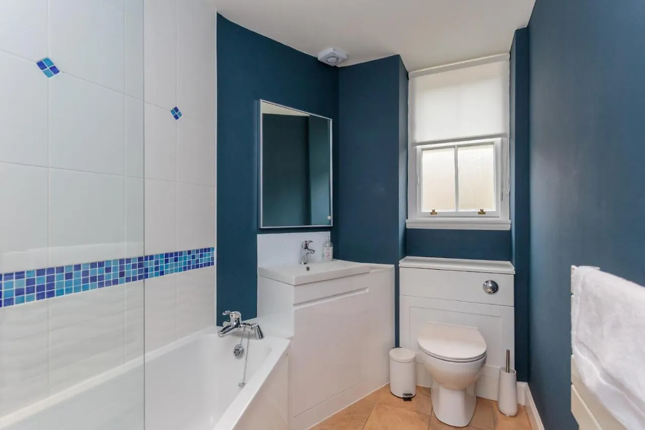 South Learmonth Gardens Apartment Edinburgh